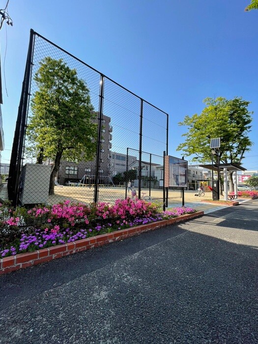 川名公園(公園)まで750m フォレスト伊勝