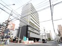 建築中