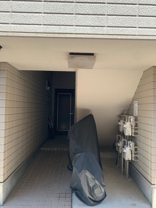 エントランス部分 アム－ル１９９５