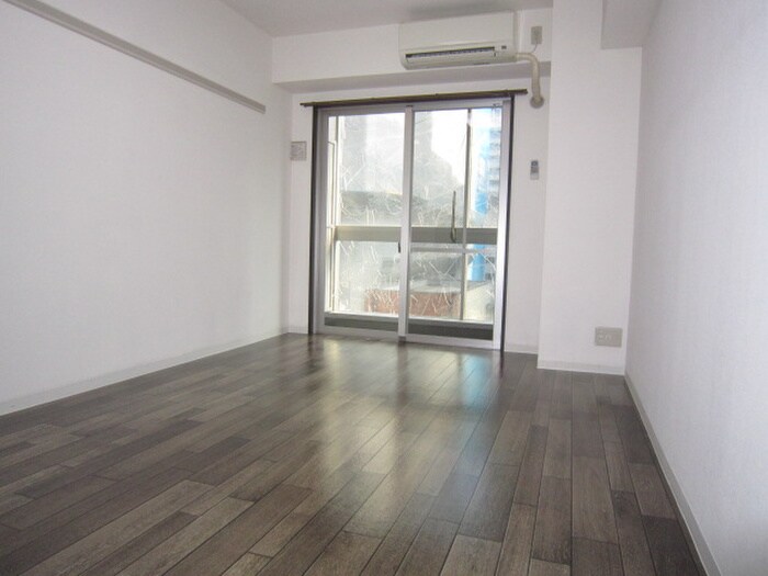 居室 クラシタイヤ－丸の内