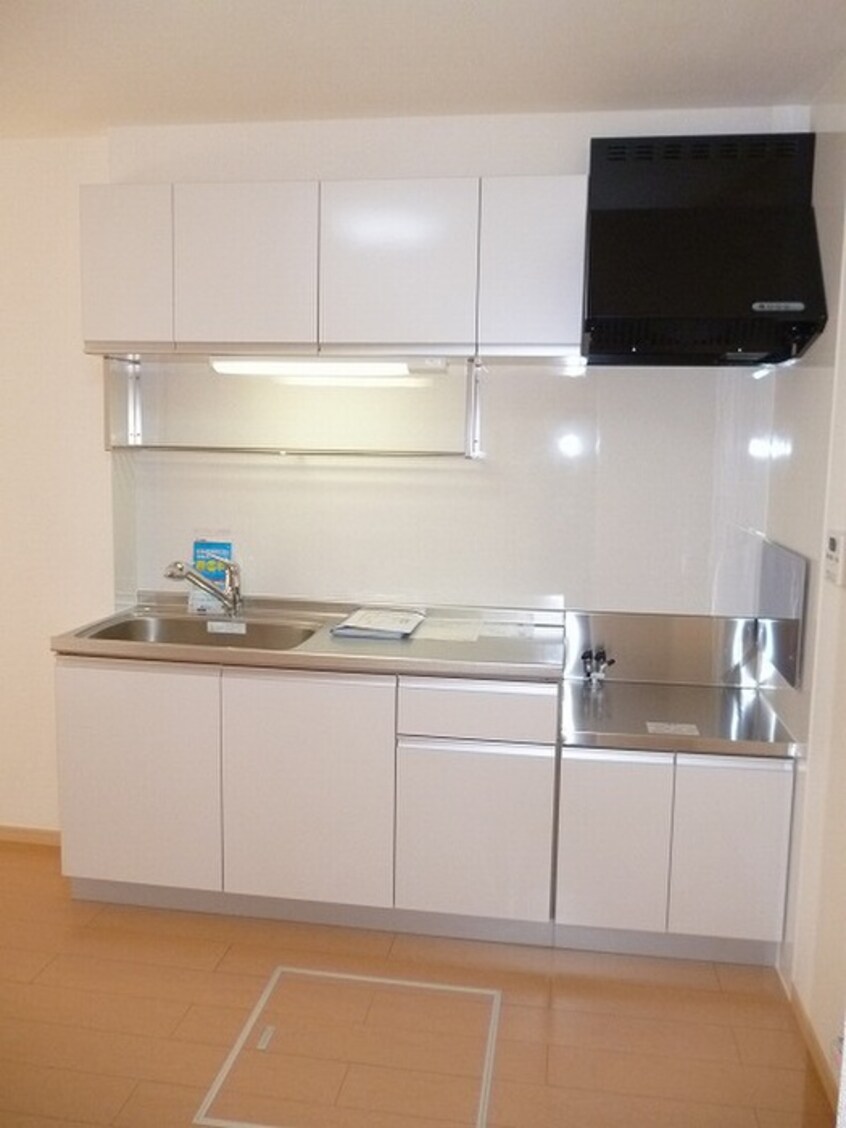 キッチン ラヴァ－ズＢ