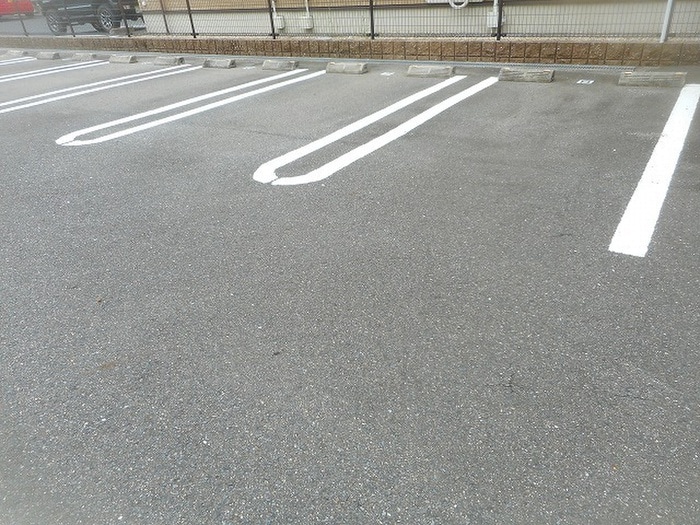 駐車場 ラヴァ－ズＢ