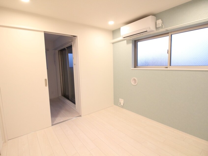 居室 ラルゴ六番町