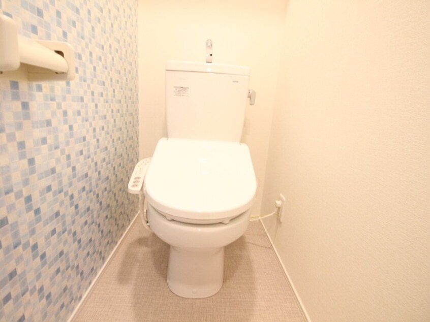 トイレ ラルゴ六番町