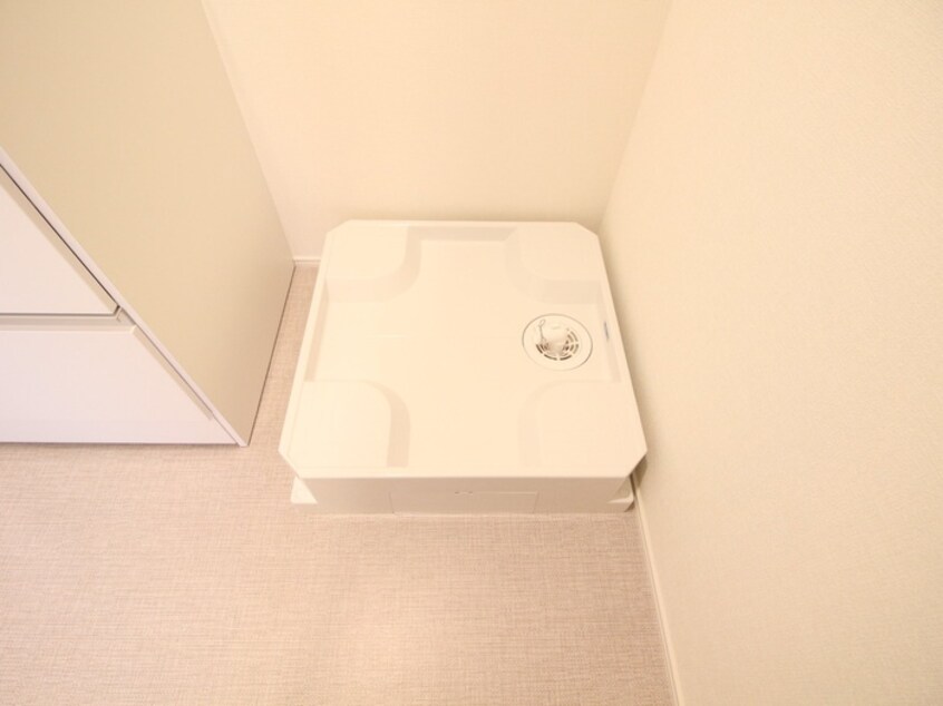 洗濯機置場 ラルゴ六番町