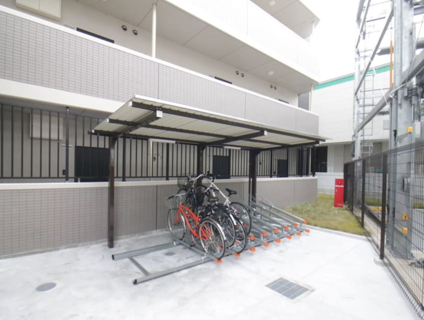 駐輪場 パークレジデンス汐路町