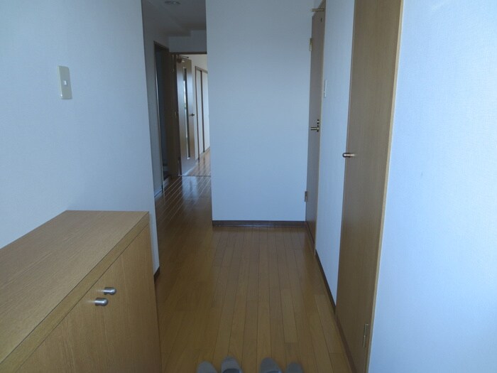 廊下 アルス末広