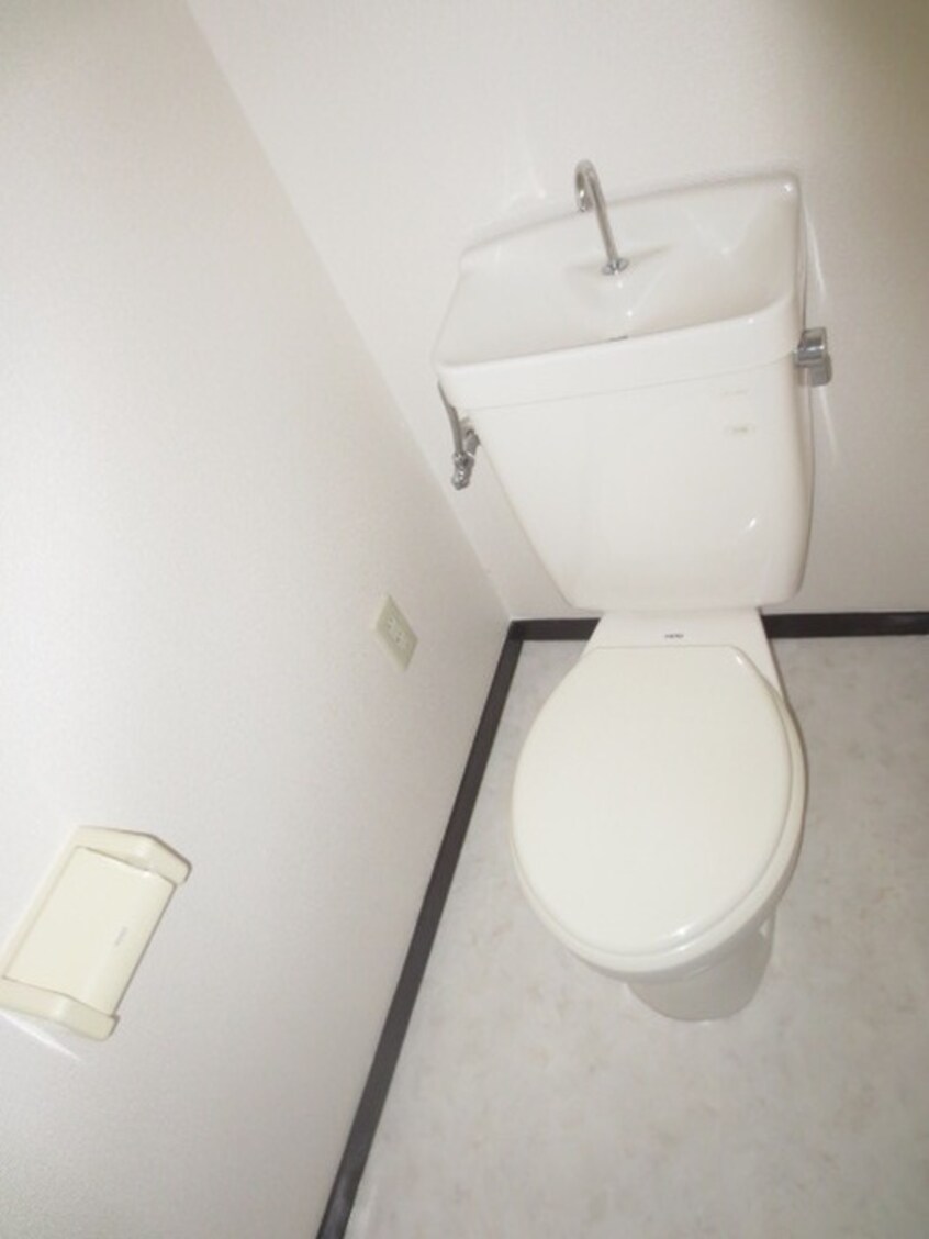 トイレ シェルコート則武