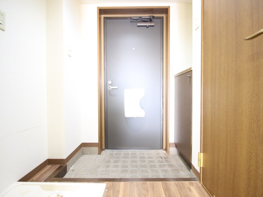 玄関 アネックス宝田