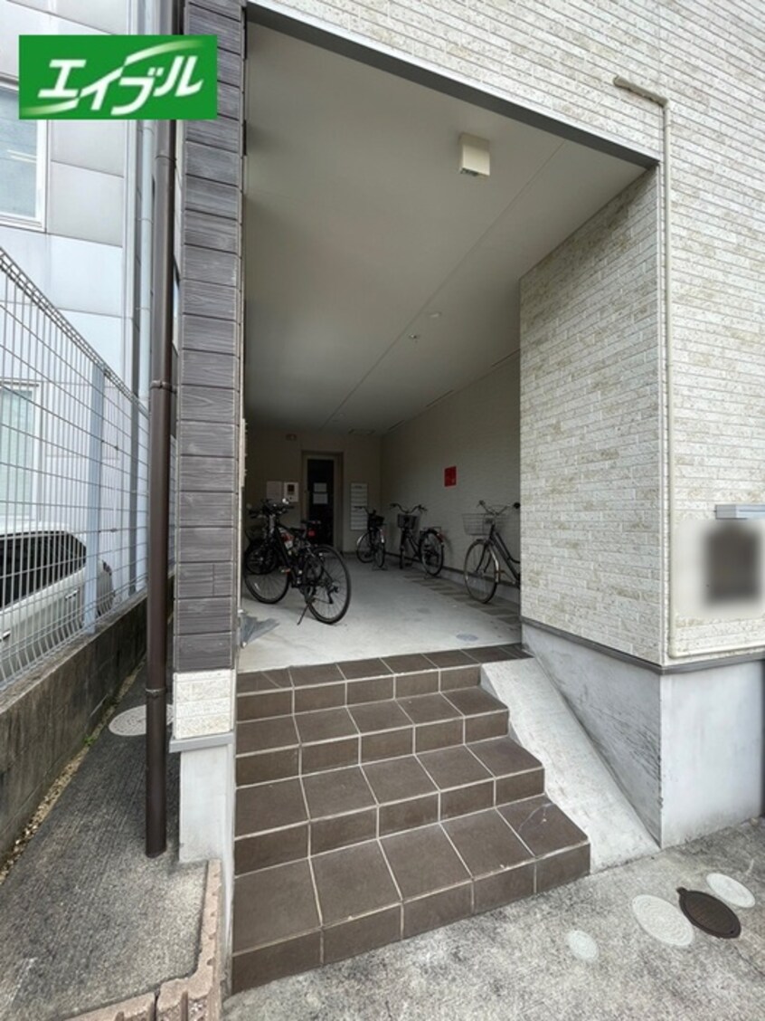 エントランス部分 アジュール鶴舞