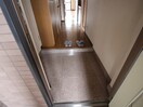 玄関 ヒルズ丸和