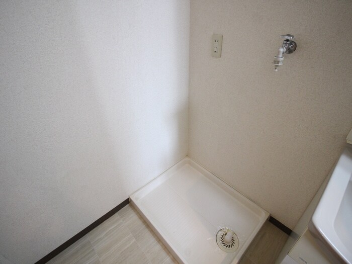 洗濯機置場 ヒルズ丸和