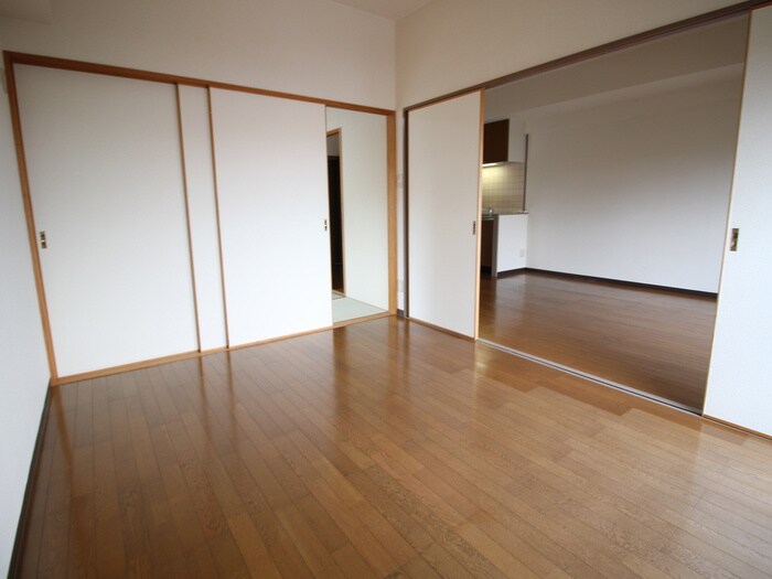 居室 ヒルズ丸和