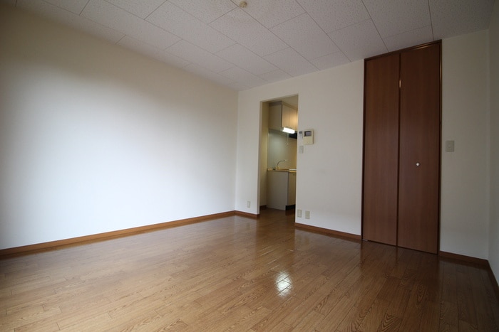 居室 ヒルサイドテラスC