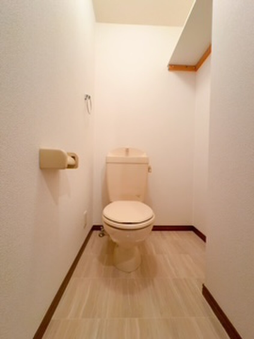 トイレ アンプル－ルリ－ブルglandB