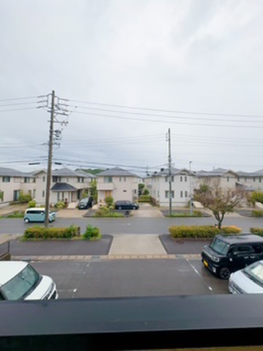 室内からの展望 アンプル－ルリ－ブルglandB