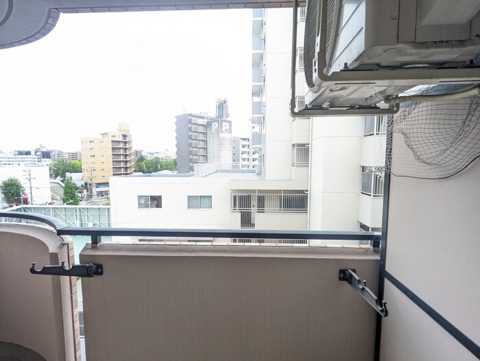 室内からの展望 ＩＢ．はら