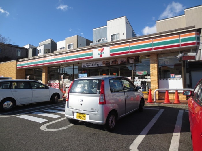 セブンイレブン植田山2丁目店(コンビニ)まで97m 植田山ミルキーウェイ