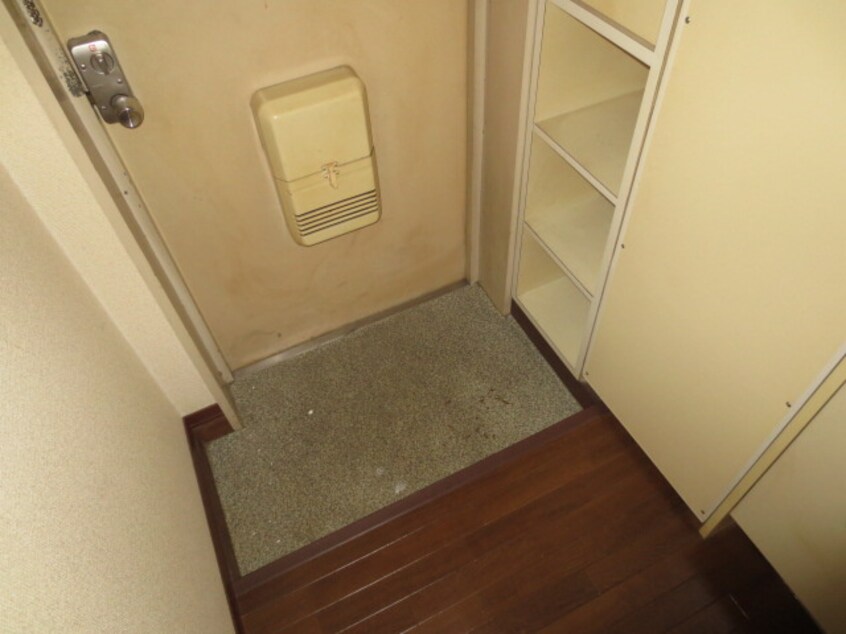 玄関 シャルム大堀