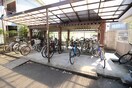駐輪場 シャルム大堀