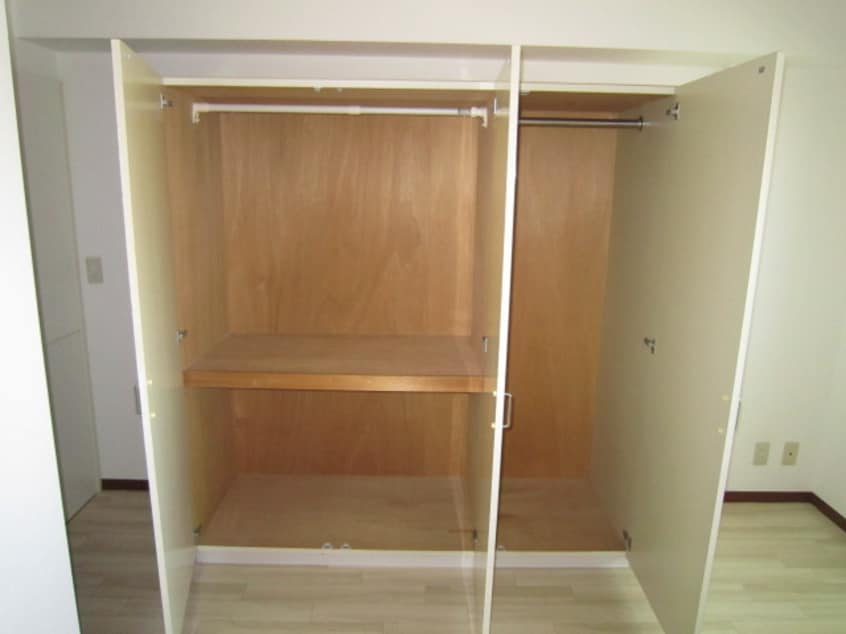 収納 シャルム大堀