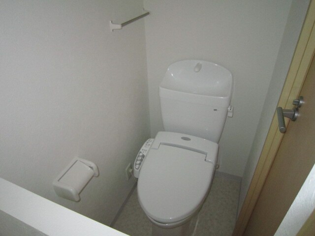 トイレ シャルム大堀