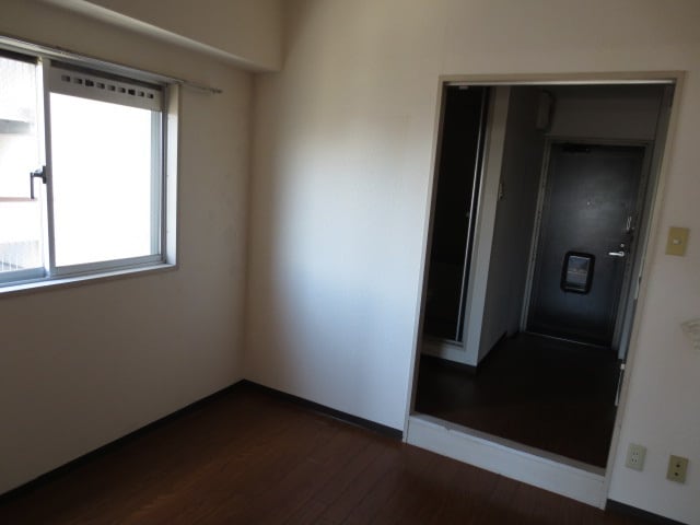 居室 ジョイフル鶴舞