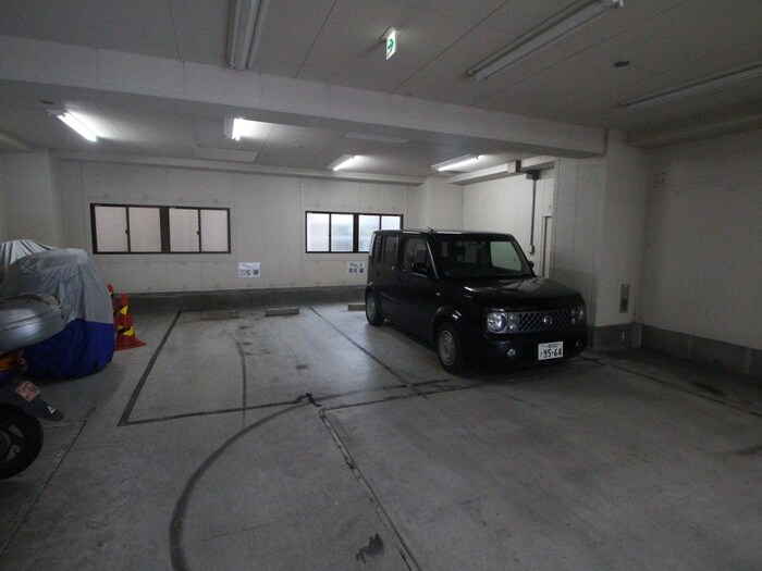 駐車場 第5泰水堂ビル