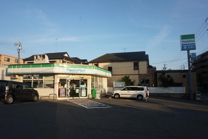 ファミリーマート島田黒石店(コンビニ)まで130m エルアンルポ平針台