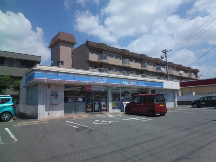 ローソン名古屋競馬場前店(コンビニ)まで320m AO AQUA