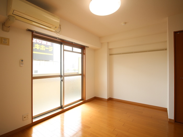 居室 ベレ－サ山王