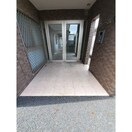 エントランス部分 カームズ下林