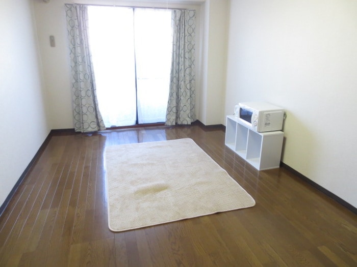 居室 Ｐｒｉｍｉｙｅｌｌ丹羽