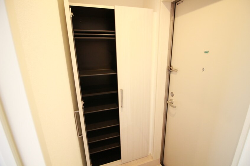 靴箱 ハーモニーテラス六番町