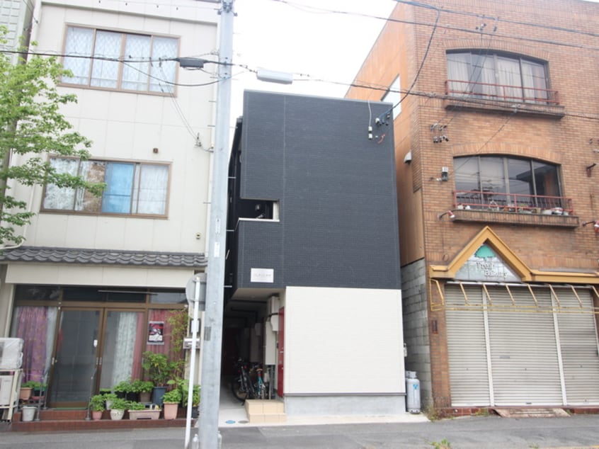 外観写真 プレザント中村