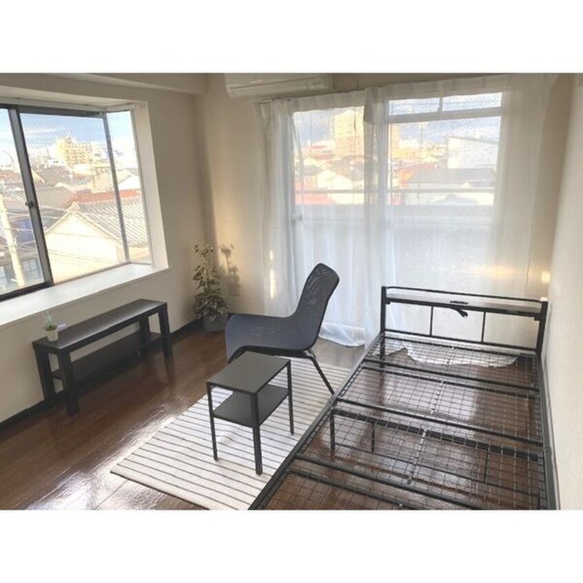 廊下 クリステイジ正徳