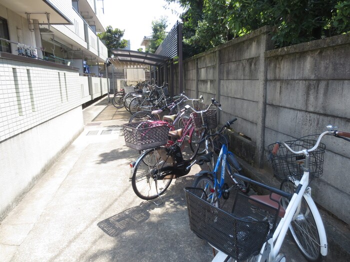 駐輪場 コ－ポ平野