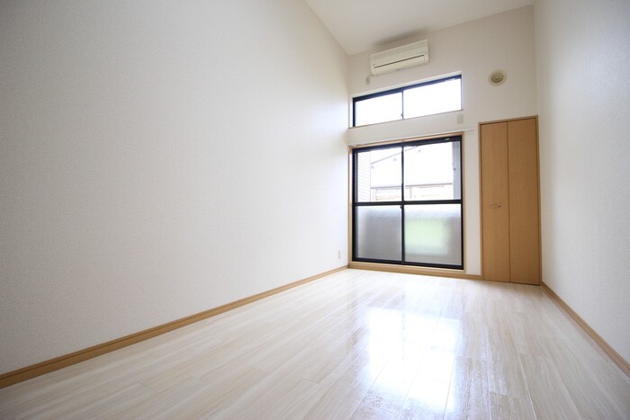 居室 レミオロメン