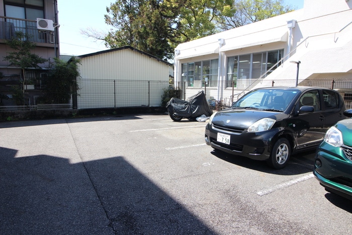駐車場 クリスタルタウン貴船