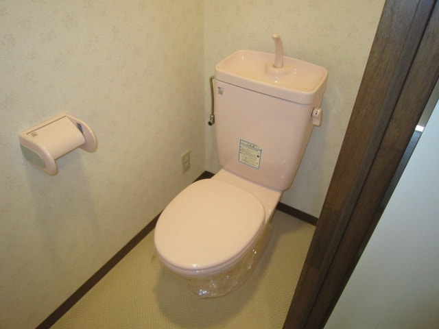 トイレ クリスタルタウン貴船