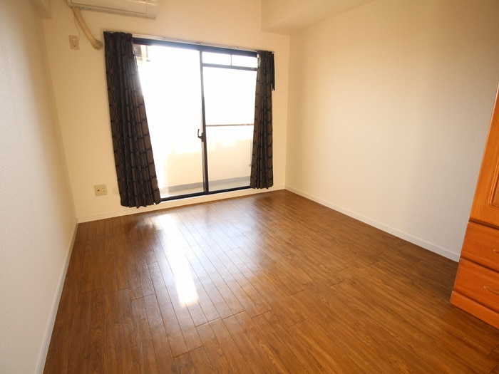 居室 サンコートにしび