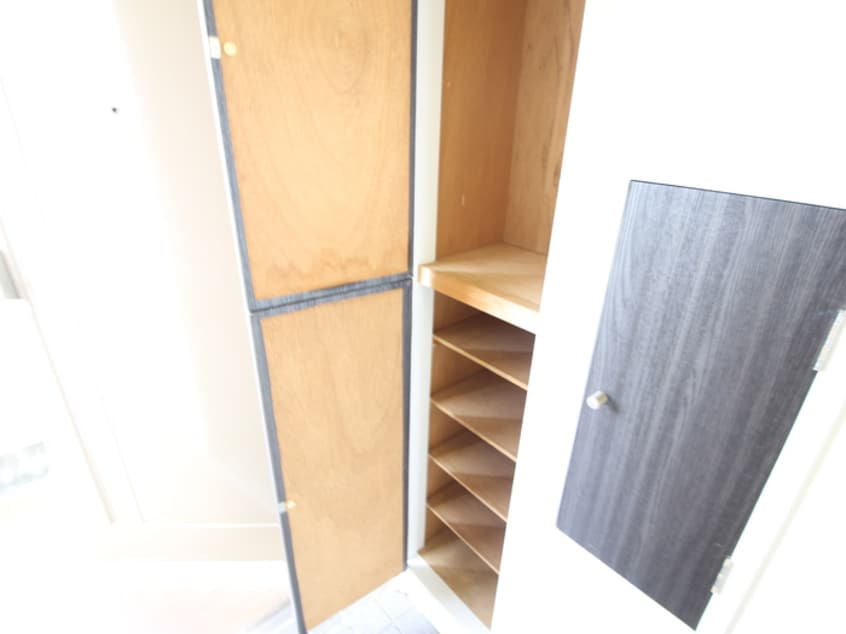 靴箱 ネオハイツ荒田