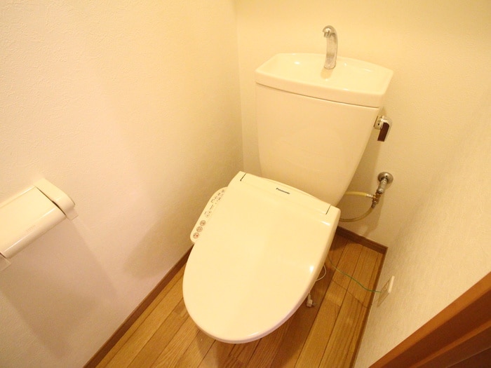 トイレ ＡＱＵＡ　ＳＴＡＧＥ１