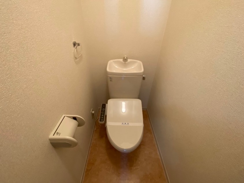 トイレ サンメゾン芳野