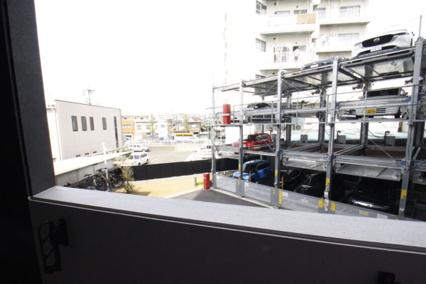 室内からの展望 S-RESIDENCE志賀本通North