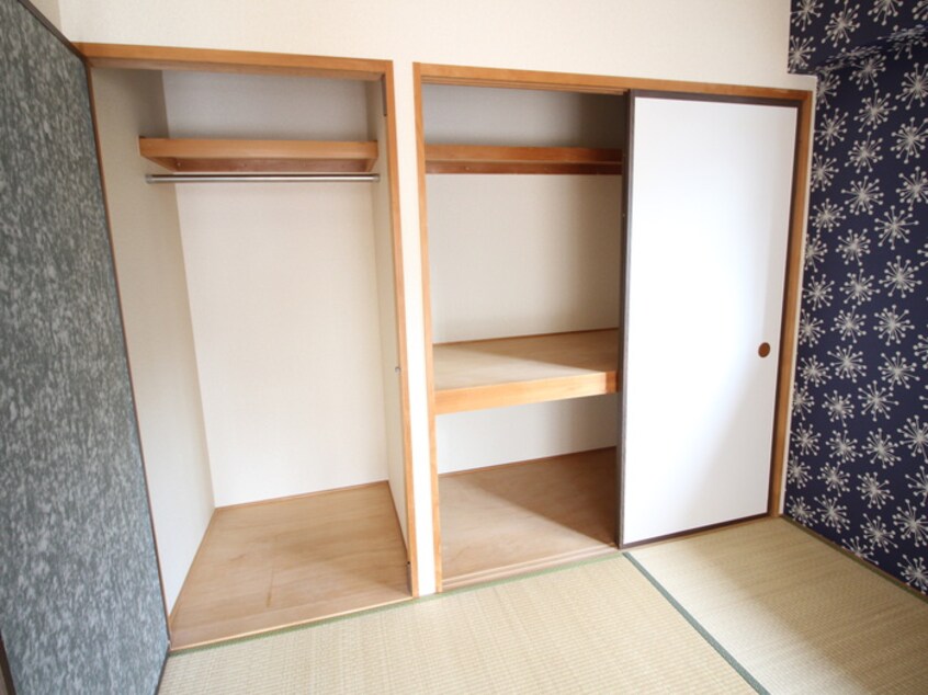 収納 リバ－パ－ク植田東