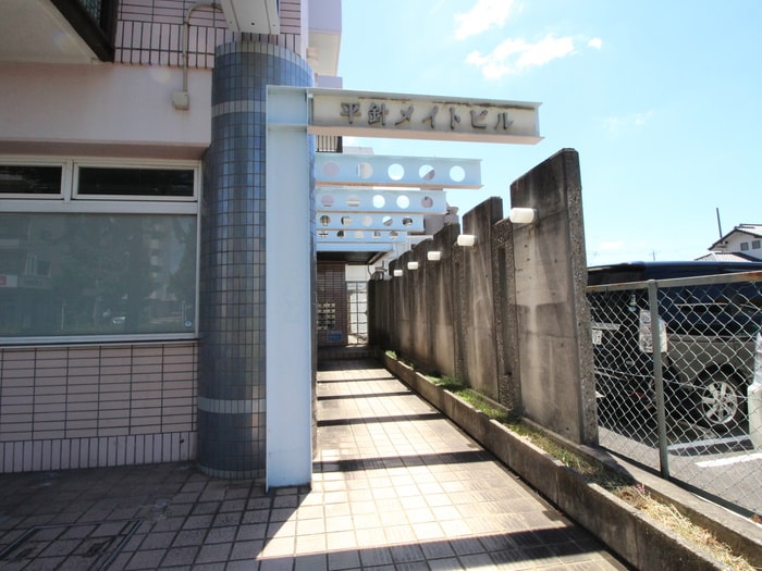 エントランス部分 フィレンツェコート平針