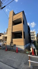 Taste八田の外観