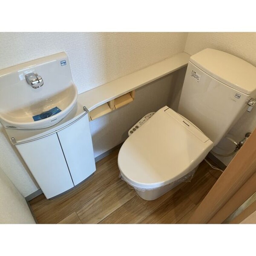 トイレ サン丸ノ内ビル