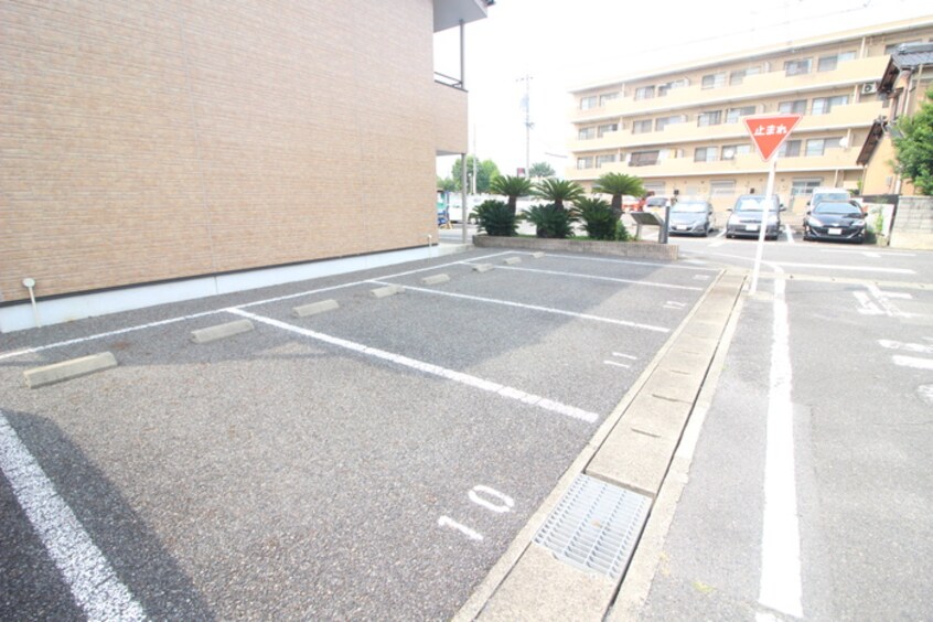 駐車場 キャッスル牧　B